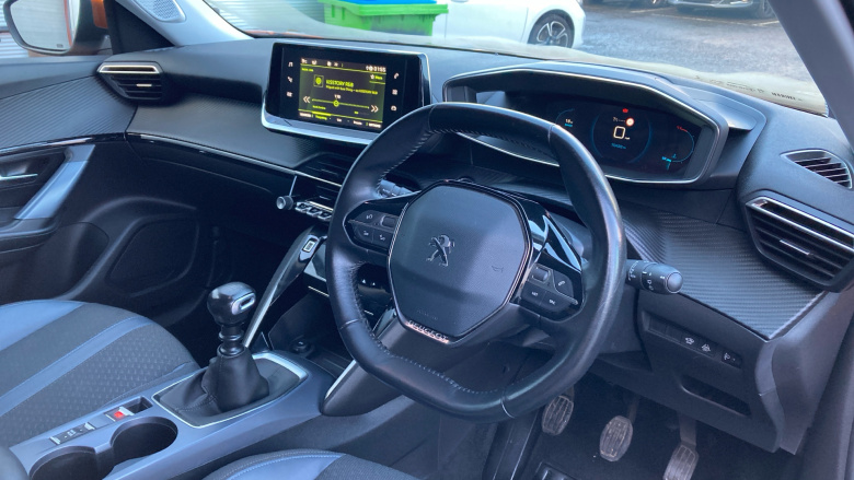 Peugeot 2008 1.2 PureTech 130 Allure 5dr Petrol Estate